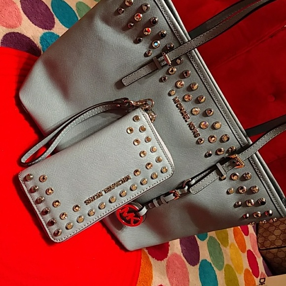 Michael Kors Handbags - SOLD Authentic NWOT Michael Kors  bag w wallet